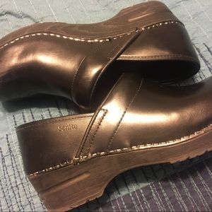 Sanita Danish Clogs, 39